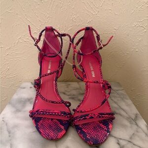 NWT Gianni Bini Kameela Snake Pink and Purple Heels